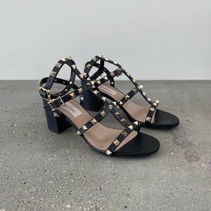 VALENTINO GARAVANI Rockstud 60 Sandals